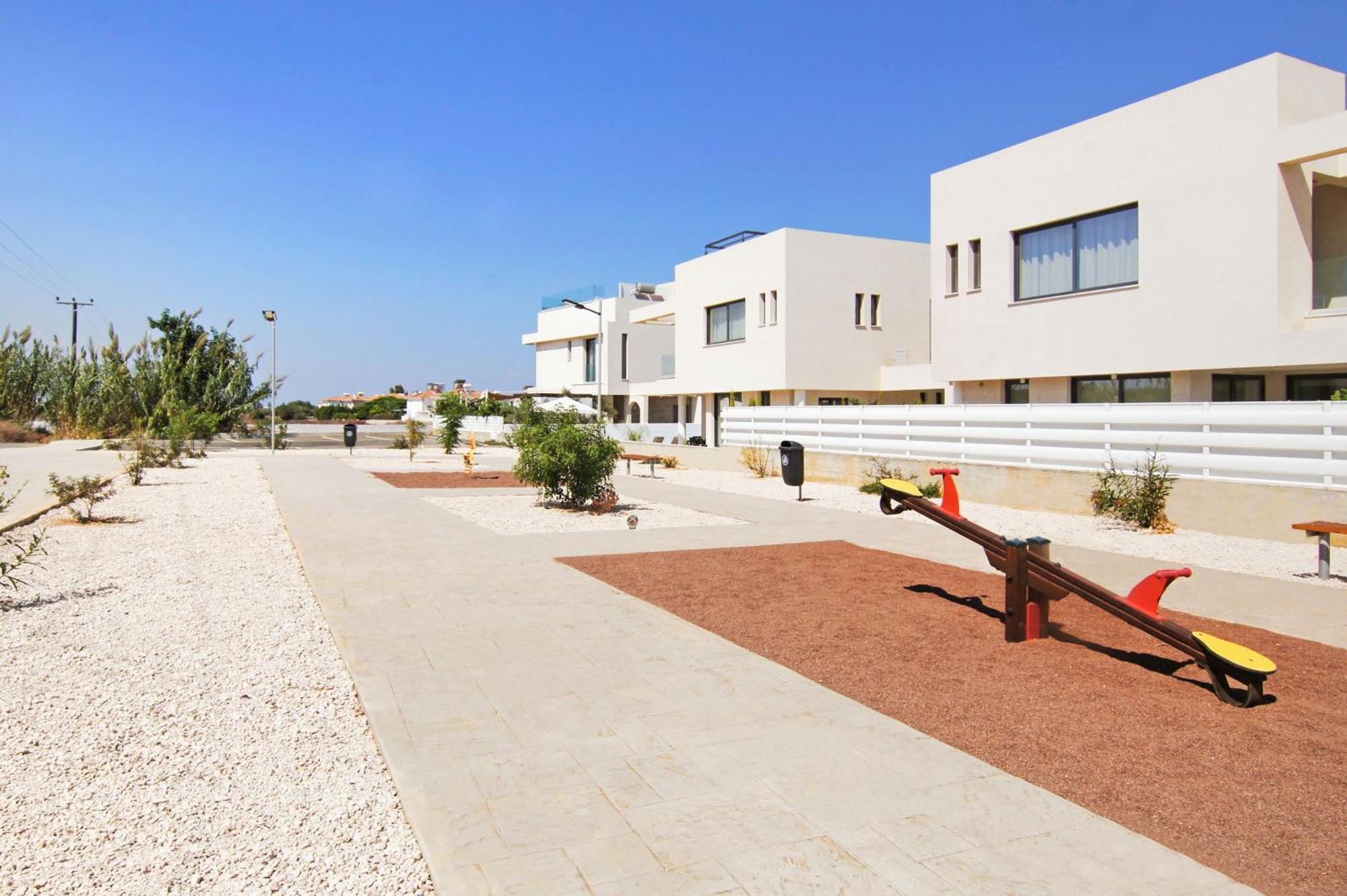 פרוטאראס Villa Queen Valentina מראה חיצוני תמונה