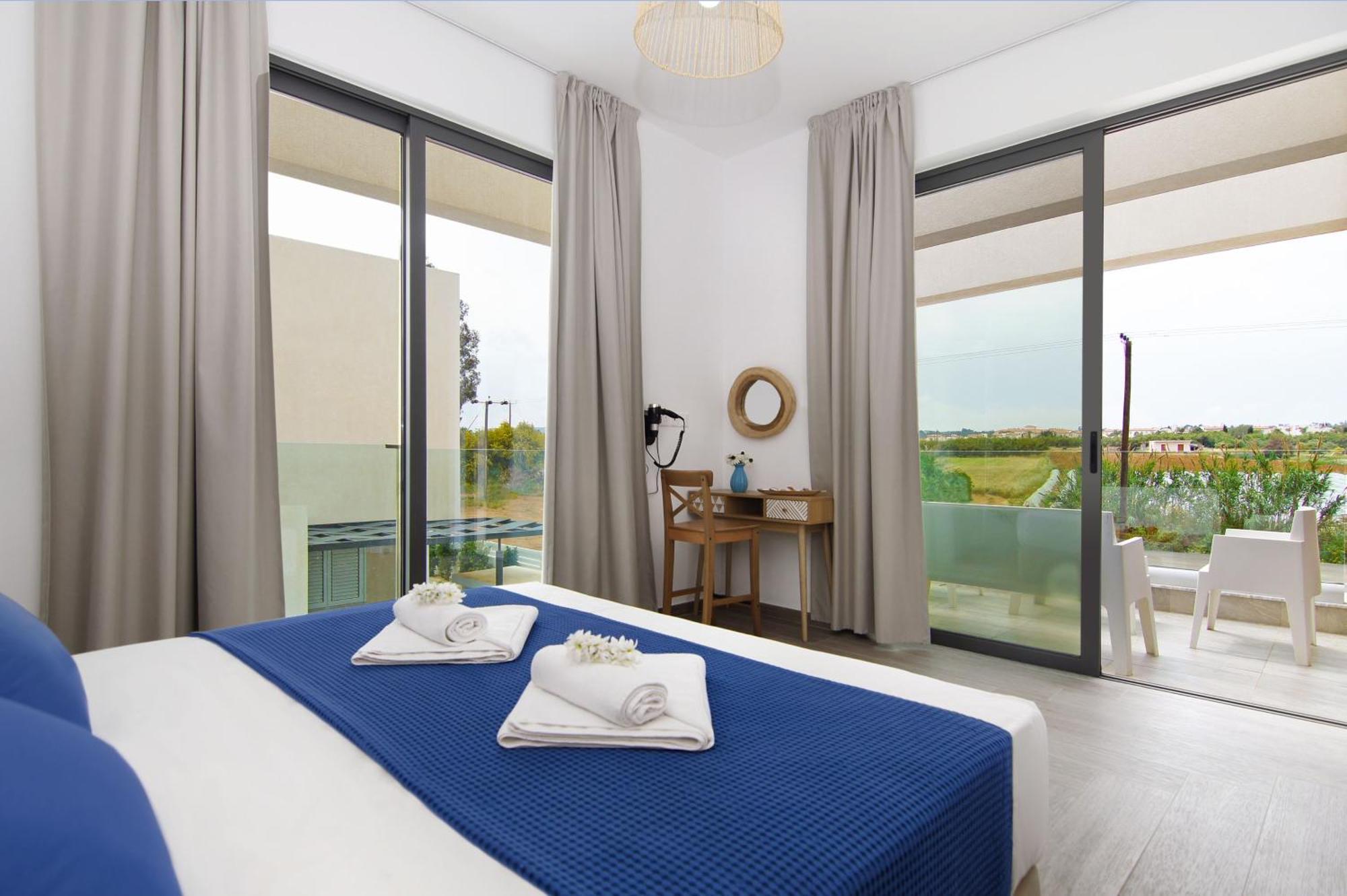 פרוטאראס Villa Queen Valentina מראה חיצוני תמונה